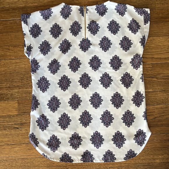 Pink Republic blouse Ivory Paisley top - size Medium - Picture 2 of 12